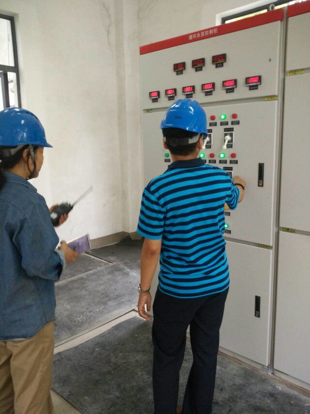 湖北遠(yuǎn)東電氣生產(chǎn)車間